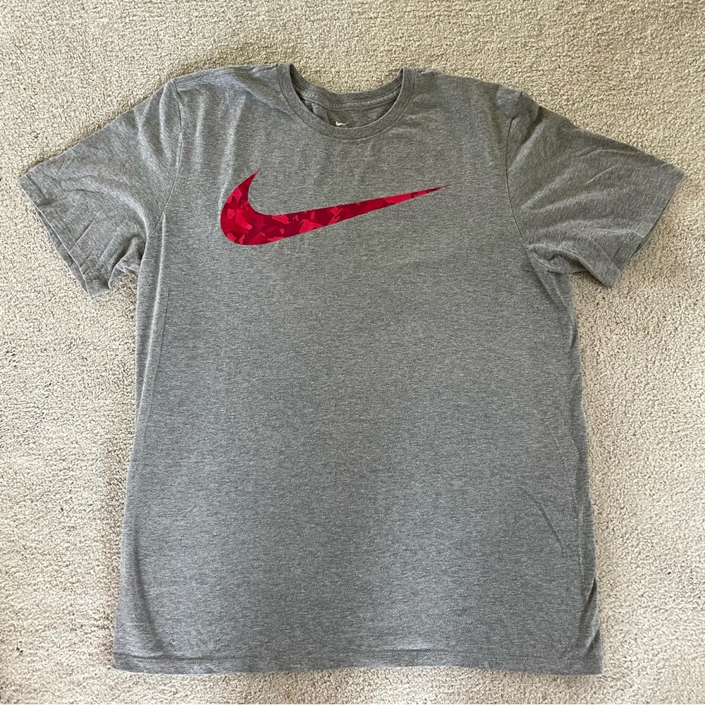 Nike gray “The Nike Tee” t-shirt with red logo. Men’s size large
